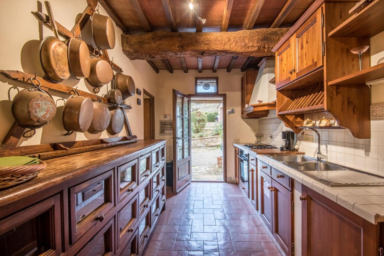 Agriturismo La Ferrozzola Кастелина ин Шианти Экстерьер фото